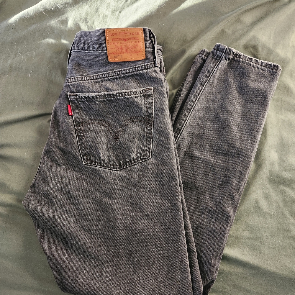 Levi's High Rise Women's Jeans - Washed Black